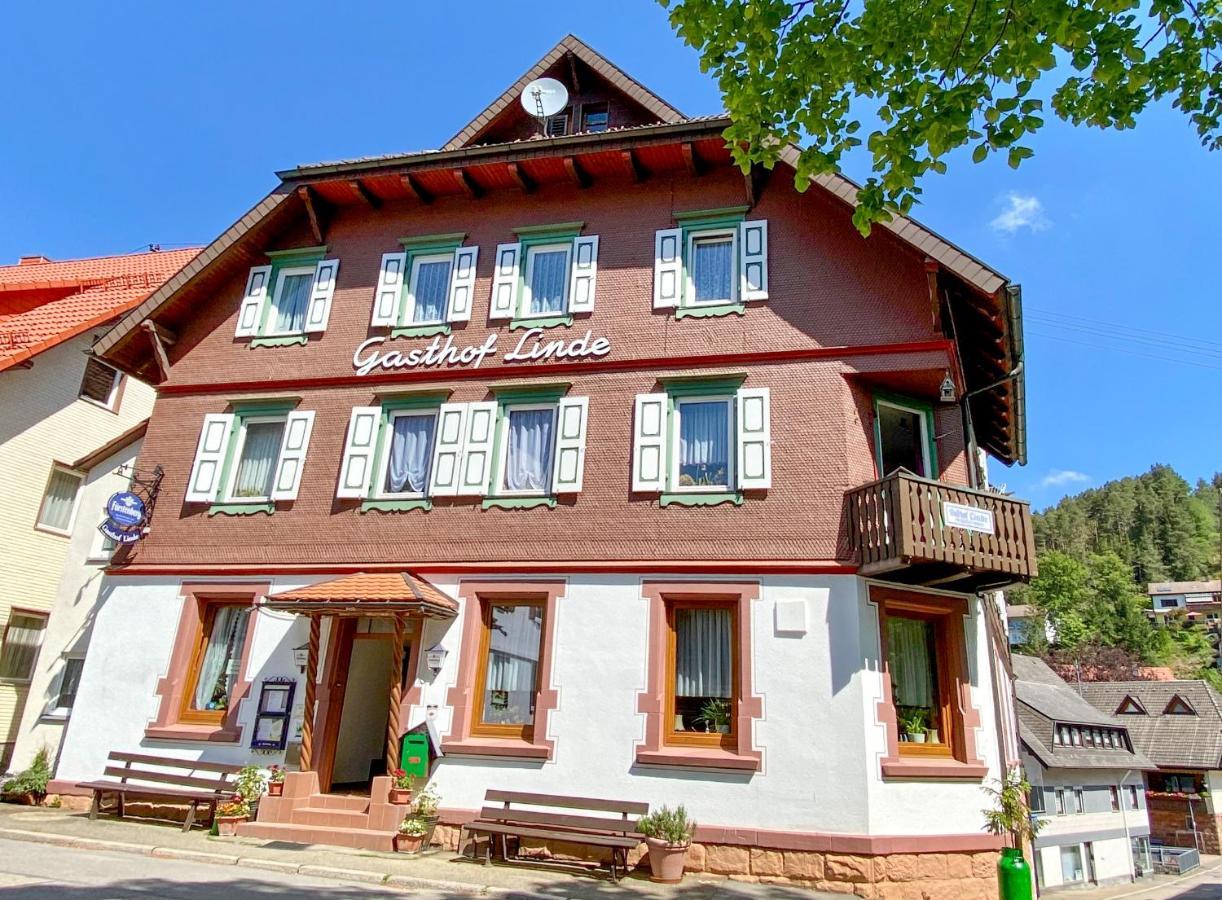 Schwarzwaldgasthaus Linde Schramberg Eksteriør bilde